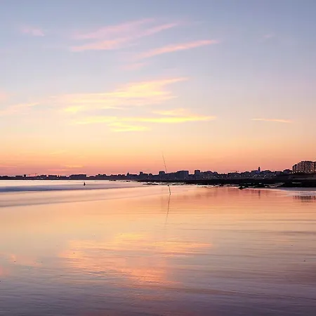 T2 Avec Wifi, Grande Terrasse, A 500m De La - Fr-1-92-924 Les Sables-dʼOlonne